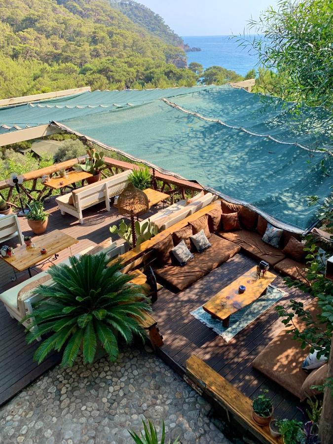 Large Bungalow With Sea View In Kabak Bay, Oeluedeniz Фетхие Экстерьер фото