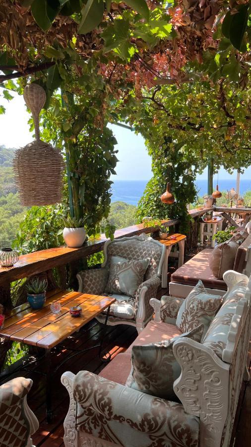 Large Bungalow With Sea View In Kabak Bay, Oeluedeniz Фетхие Экстерьер фото