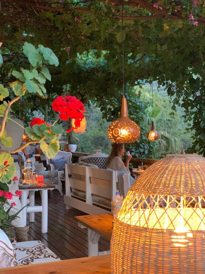Large Bungalow With Sea View In Kabak Bay, Oeluedeniz Фетхие Экстерьер фото